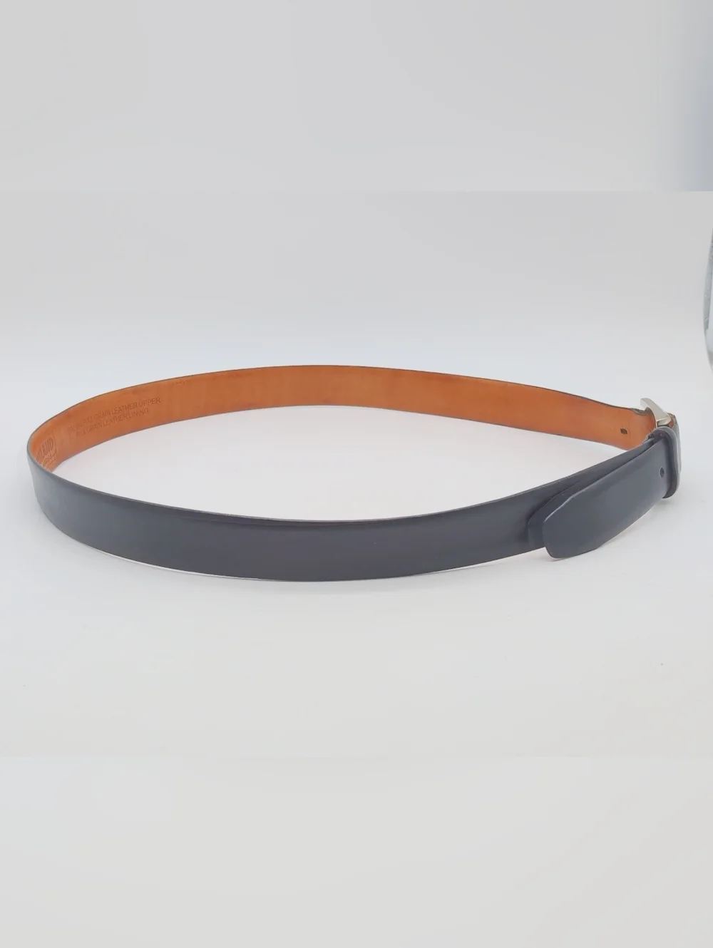 Kirkland Signature Sz 42 Men's Black Leather Dress Belt
